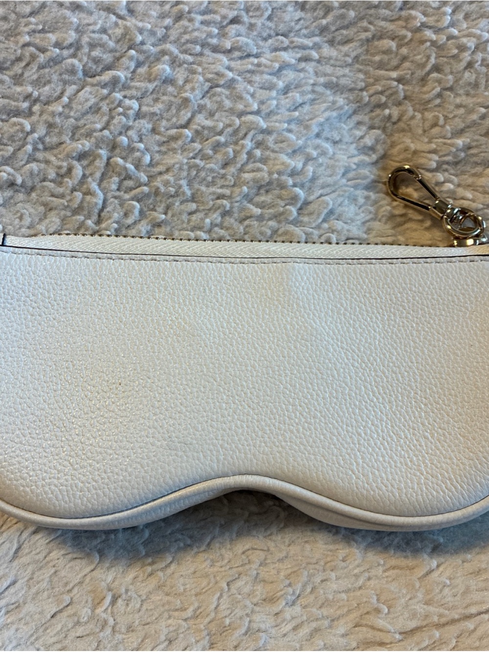 kate spade white sunglasses case with blue graphic - Picture 2 of 6